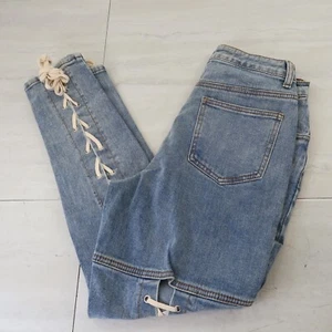 Pantalones de mezclilla para mujer Fashion Nova con acento trasero azul talla 9 cintura 26 tiro alto - Imagen 1 de 8