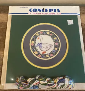 Concepts Needlecraft Kit 10x10 BLUE RIBBON GOOSE Mat Unframed NEW - Picture 1 of 2
