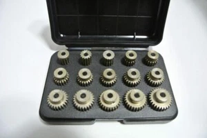 Set of 15 Aluminum Lightweight 48p Pinion Gears (13t to 27t) in a FREE case - Picture 1 of 1