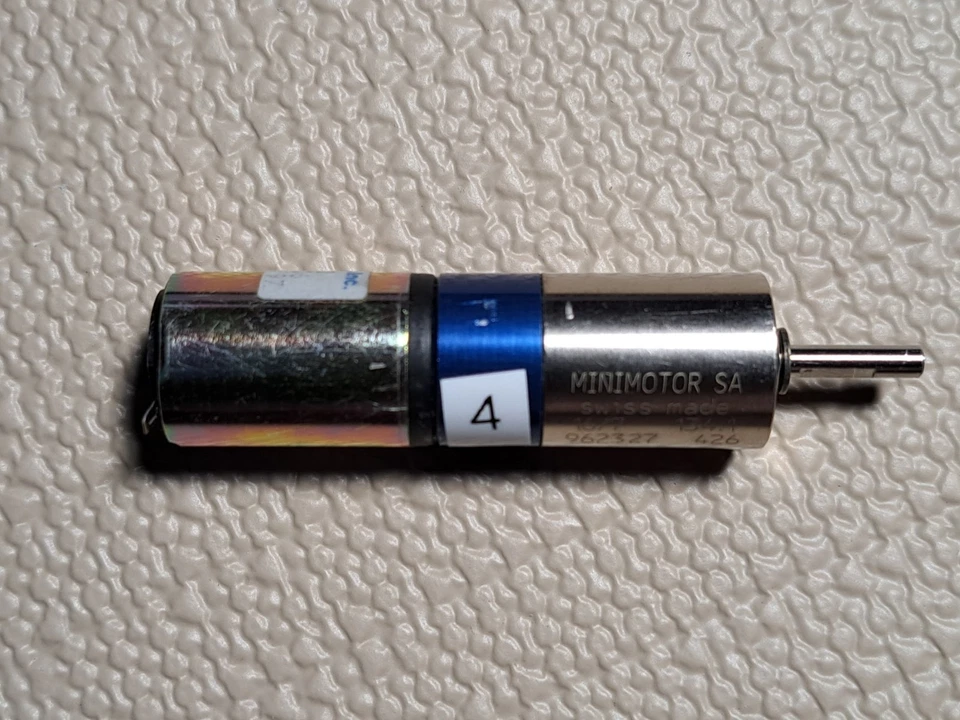 MOTORREDUCTOR FAULHABER MINIMOTOR SA 1624T012S 16/7 134:1  Foto 1 de 1