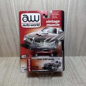 *Auto World Ultra Red Chase 1975 Pontiac Firebird T/A - Foto 1 di 6