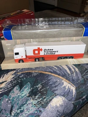 Corgi 1/64 Scale Diecast TY87002 - DAF 95 Cab & Curtainside - Dukes Transport - Image 1 of 4