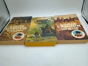 Louis L'Amour (3 Western Paperbacks, all different)  see Pictures Vintage - Picture 1 of 11
