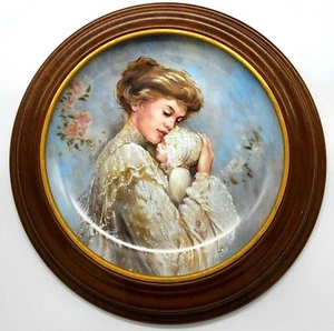 The Bonds Of Love Collectors Plate TENDER CARESS by Brenda Burke + Wood Frame - Picture 1 of 5