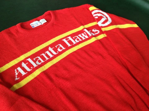 NWT CLIFF ENGLE ATLANTA HAWKS SWEATER NBA SIZE LARGE SLIM FIT Cover