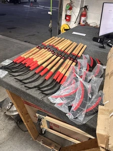 13 NEW Ames Razor-Back 12" Steel Hooked Blade Grass Hook w/ 36" Hardwood Handle - Picture 1 of 14