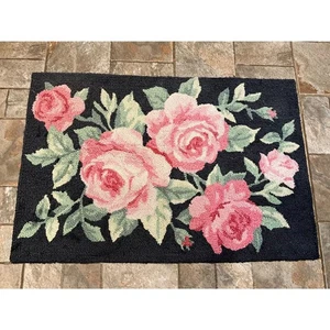 Atemberaubende Vintage Rose Überwurf Teppich; 36" x 24" rosa und schwarz - Bild 1 von 4