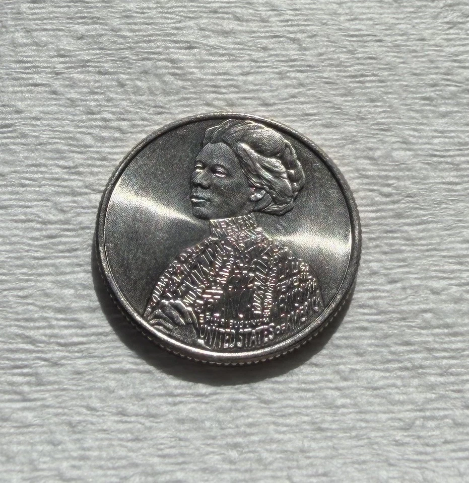 2023 D  Jovita Idar Quarter Error Coin Mint 'In Cod We Trust' Rare Coin - Image 1 of 4