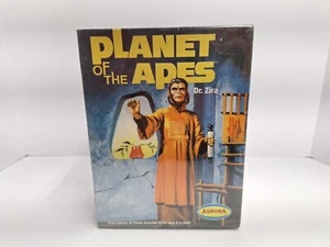 Aurora Planet of the Apes Dr. Zira Model Kit 1-11 2000 6804 Sealed - Picture 1 of 5