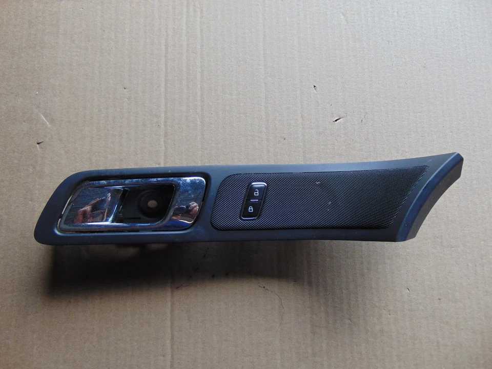 2013-2019 FORD POLICE INTERCEPTOR UTILITY FRONT LEFT INSIDE DOOR HANDLE #10014 - Image 1 of 3