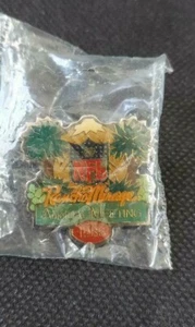 NFL ANNUAL MEETING 1986 Rancho Mirage Football RARE Collector Pin #2 OOP RARE - Bild 1 von 3