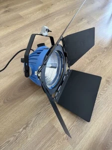 Arri Arrilite 2000 Plus Great Condition +++ with barn doors - Zdjęcie 1 z 6