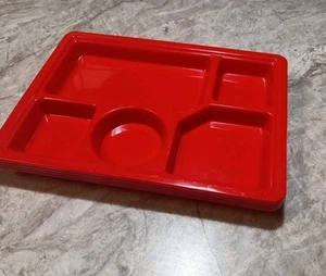 4 Red Plastic Lunch Snack Trays 5 Separate Compartments - Picture 1 of 10
