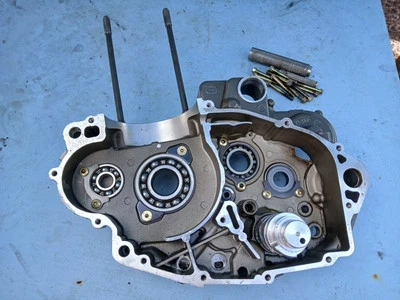 Carter Husqvarna Te SMR 510 2005 06 motor cárter derecho transmisión de tambor OEM Foto 1 de 4