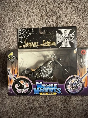 Jesse James - Muscle Machines -  CFL Rigid- 2003 West Coast Chopper  1:18 - Image 1 of 4