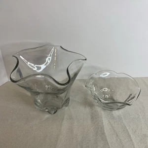 Set of 2 Vintage Glass Serving Bowls Dip Bowls Candy Dishes Manganese Glow - Picture 1 of 6