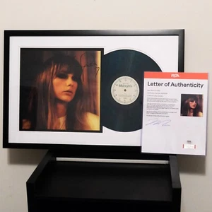 Taylor Swift Signed Midnights Jade Green Vinyl Heart Frame Autograph PSA/DNA LOA - Picture 1 of 4