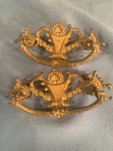 Victorian pair of Cast BRASS bail pulls  4&9/16" wide and 2&1/8" tall c1890s - Picture 1 of 3