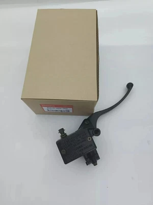 Right Front Brake Master Cylinder for Honda Foreman TRX450FM/FE/ES/S 1998-04 US - Image 1 of 4