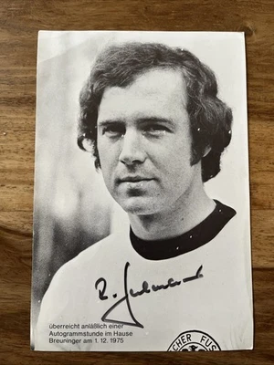 FRANZ BECKENBAUER FC BAYERN MÜNCHEN ORIGINAL SIGNIERTE AUTOGRAMMKARTE DFB HSV - Bild 1 von 4
