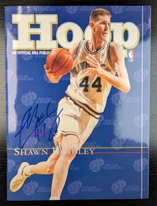 AUTOGRAPHED - Shawn Bradley - 1998 HOOP Game Program Magazine - Picture 1 of 3