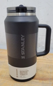 Stanley 64 Unzen Edelstahl Flip Strohhalm Löscher Protour Becher - NEU - Bild 1 von 7