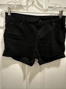 Celebrity Pink Black Denim Cuffed Jean Shorts Sz 9/29 Juniors LA Fashion Pockets - Picture 1 of 8