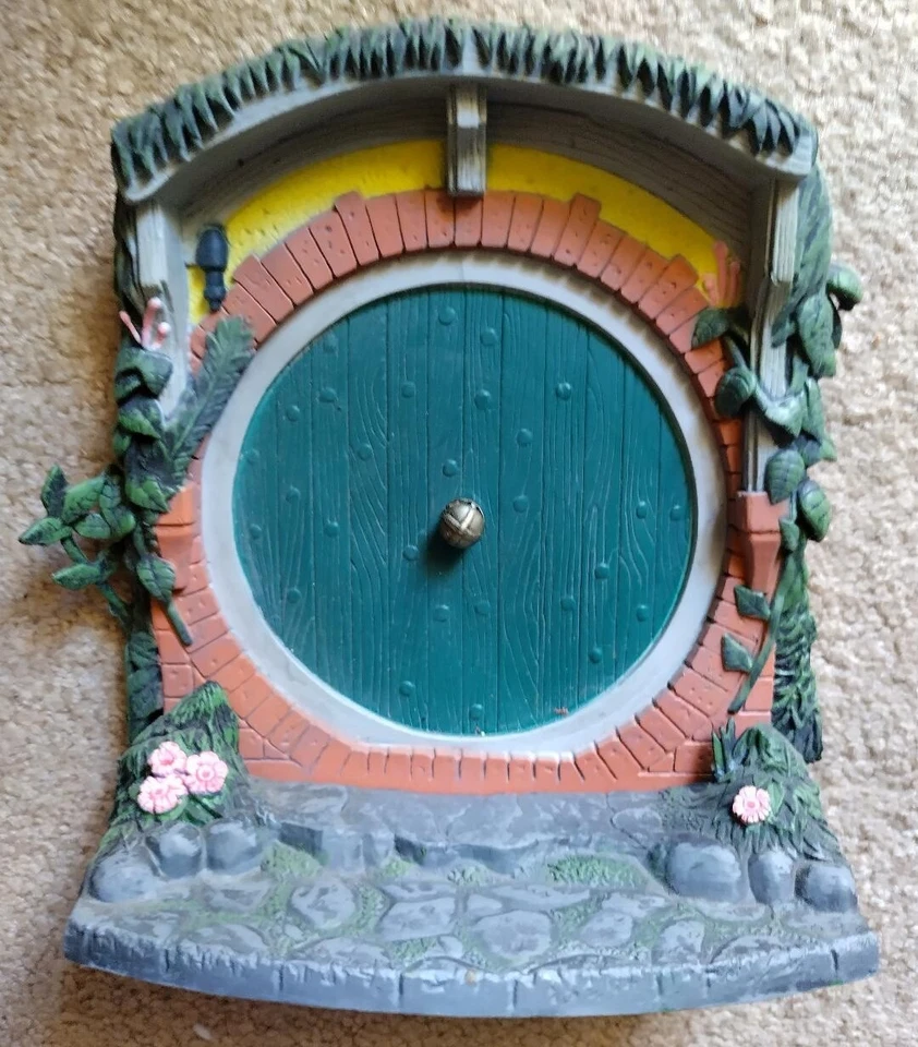 Lord of the Rings Frodo Baggins Hobbit door figure base part lot  ToyBiz - Image 1 of 1