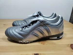 Las mejores ofertas en Botines de fútbol Adidas Gris para Hombres | eBay