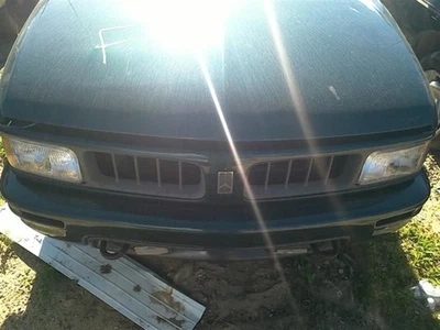 Передняя правосторонняя фара для пассажира подходит для 96–97 BRAVADA 10104927 - Изображение 1 из 4