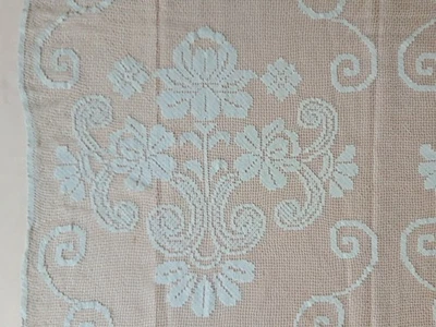 Tenda uncinetto filet Liberty fiori e nappe 200 X 110 - Immagine 1 di 4