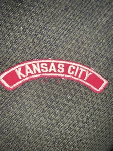 Kansas City Red and White Community Half Strip - Bild 1 von 1