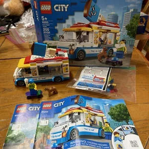 Lego City Ice-Cream Truck 60253 Complete With Box And Manual - Picture 1 of 6