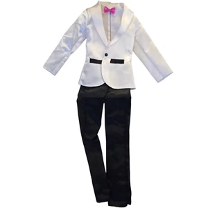 Barbie Ken Groom 2012 esmoquin #W2864 - Imagen 1 de 5