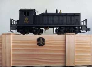 Lionel Trains Erie Railway NW-2 Diesel Switch Engine #610 in wood Box. - Picture 1 of 17