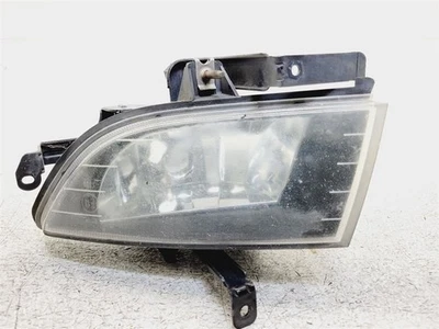 Luz antiniebla para conductor Hyundai Sonata 2006-2008 922013K000 *Picaduras* Foto 1 de 4