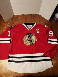 Reebok Chicago Blackhawk jersey Captain Toews adult size 50 made in Canada Vtg - Picture 1 of 7