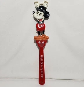 Vintage Disneyland Mickey Mouse Back Scratcher Souvenir Disney Parks 1960s - Foto 1 di 6