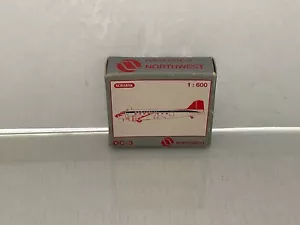 Schabak Plane Airlines 1/600 - Douglas DC-3 Northwest - Picture 1 of 2