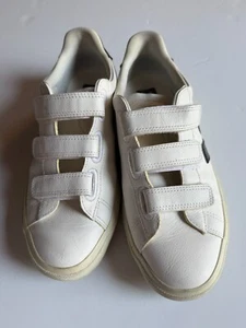 Veja V-10 Recife weiße Leder Sneaker - nachhaltig - Herren US 9,5 - Bild 1 von 7
