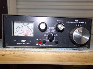 MFJ 969 DELUXE VERSA TUNER II ANTENNA TUNER NEED A LITTLE WORK - Zdjęcie 1 z 14