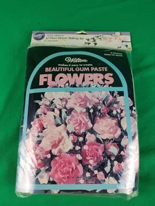 Wilton Beautiful Gum Paste Flower Making Craft Set Vintage 80’s New Sealed - Picture 1 of 8