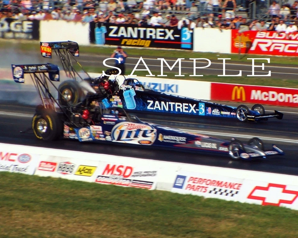 FOTO BRILLANTE DE LARRY DIXON & DAVID GRUBNIC TOP FUEL CARS ON TRACK 8X10 #7Z Foto 1 de 1