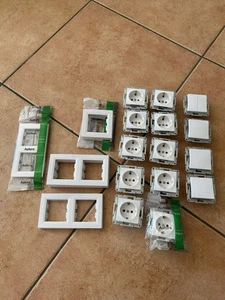 Schneider Asfora Schuko Steckdosen, Schalter, Abdeckrahmen, Taster Konvolut - Bild 1 von 5