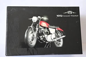 Norton Commanda 750 fastback 1:12 di Minichamps nuovo in IMBALLO ORIGINALE modello raro - Foto 1 di 5