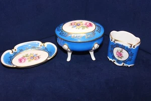 Amazing Dresser Set, JLMenau Footed Trinket Box, Dish, Small Vase, Germany - Picture 1 of 23