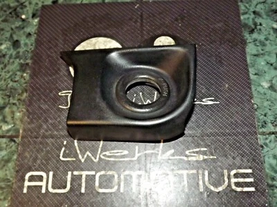 89-93 OEM USDM Toyota pickup truck 4Runner dash ignition switch cover black FL - Image 1 of 4