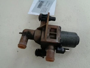 Mercedes-Benz W638 Vito Wasserventil  Heizung Lüftung A0018300684 elektromagn. - Bild 1 von 1