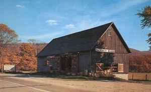 Basket Barn Manchester Vermont Worlds Largest Basket Store Advertising Postcard - Picture 1 of 2