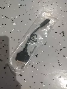 12CF1-2SAT1B-01R Gigabyte DVI to HDMI Adapter Cable Completely New - Picture 1 of 3